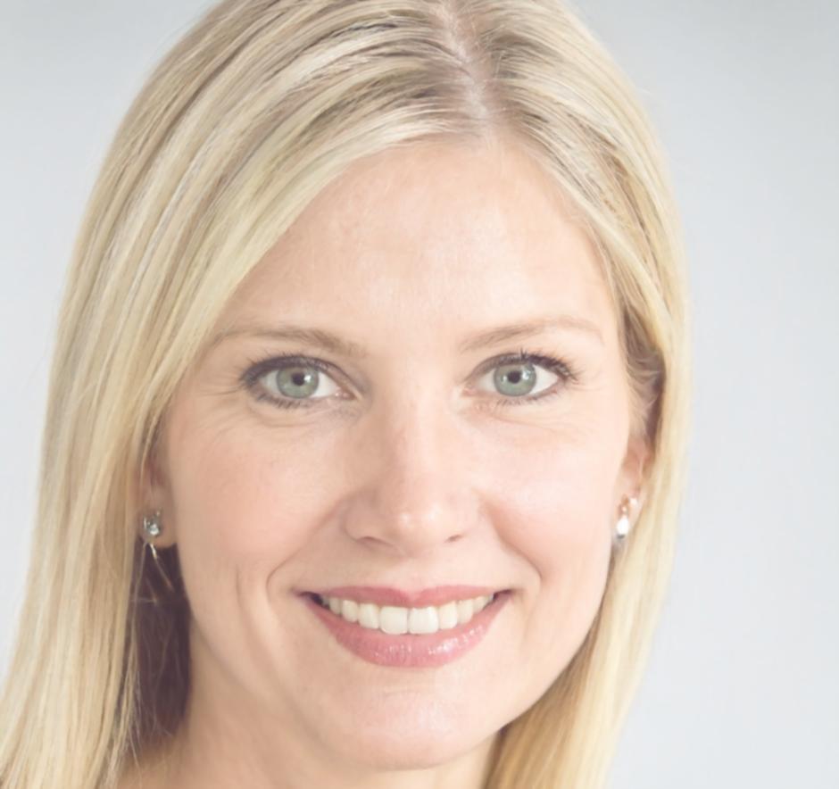 Sophie Martin, Analyste Financière Experte